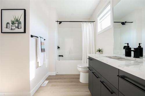 Home is similar, but might not be exact. - 275 North Haven Way, West St Paul, MB 