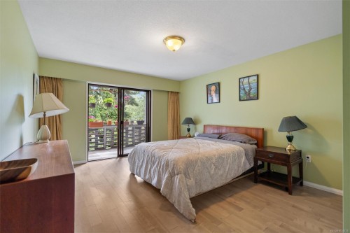 #205-2040 White Birch Rd, Sidney, BC - Indoor Photo Showing Bedroom