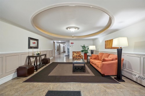 #205-2040 White Birch Rd, Sidney, BC - Indoor