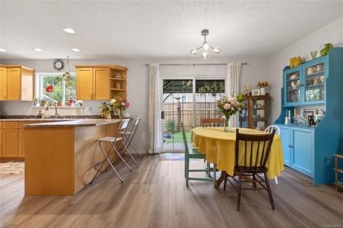 359 Pritchard Rd, Comox, BC 