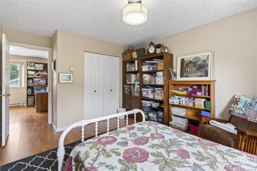 359 Pritchard Rd, Comox, BC 