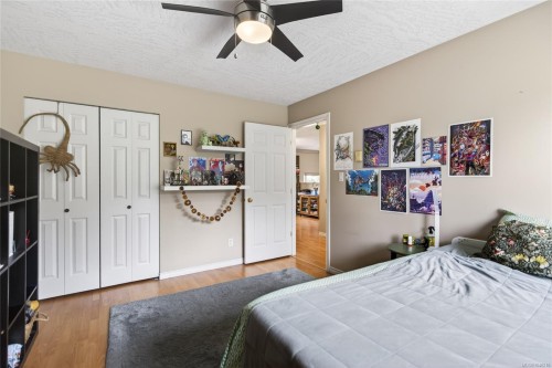 359 Pritchard Rd, Comox, BC 