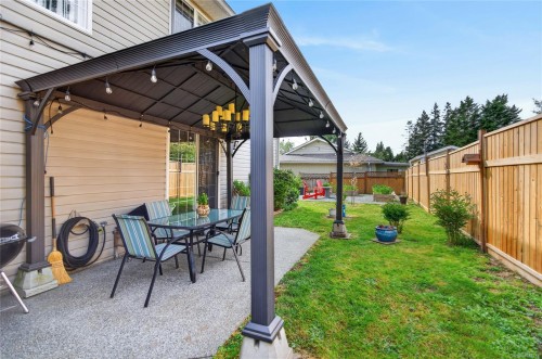 359 Pritchard Rd, Comox, BC 