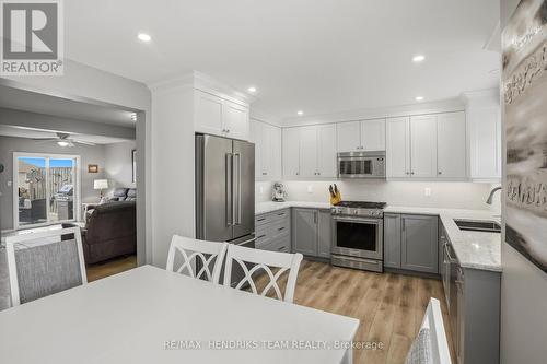 3 - 176 Livingston Avenue, Grimsby (Grimsby West), ON 