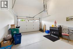 Vaulted ceilings (good for storage) - 