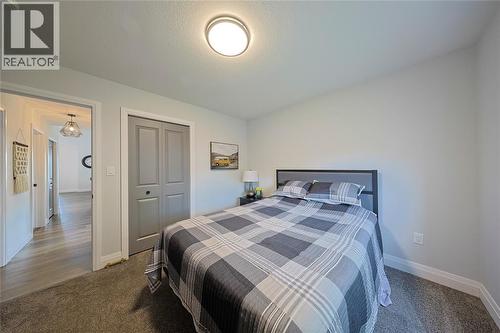 511 Mint Julep Drive, St Clair, ON 