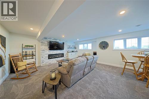 511 Mint Julep Drive, St Clair, ON 
