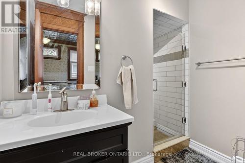 137 Sherman Avenue S, Hamilton, ON 