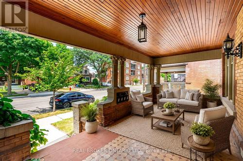 VS - 137 Sherman Avenue S, Hamilton, ON 