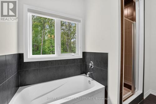 125 Mceachern Lane, Gravenhurst, ON 