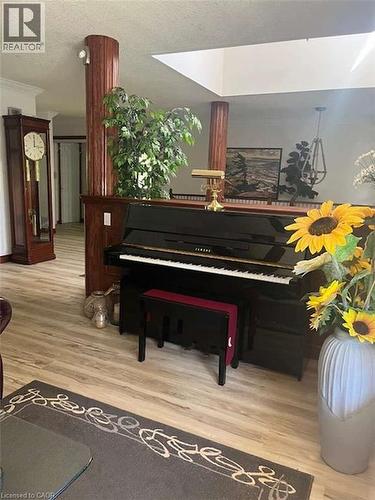 527 River Road, Cambridge, ON 