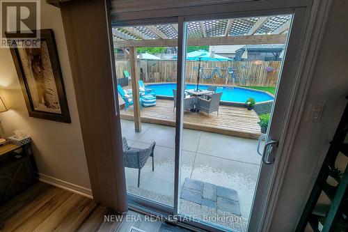 8 Dalton Gate, Hamilton, ON 