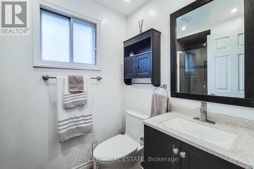 8 Dalton Gate, Hamilton, ON 