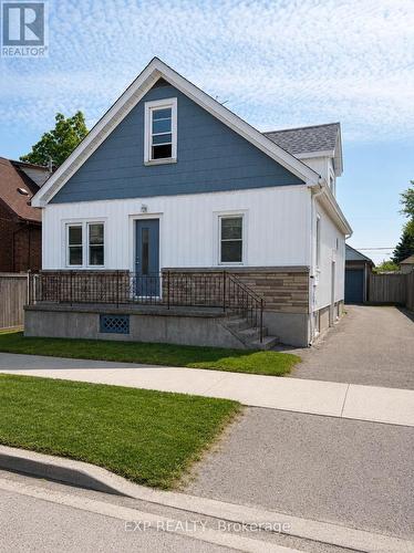 36 BRIGHTON AVENUE  St. Catharines, ON L2M 5S7