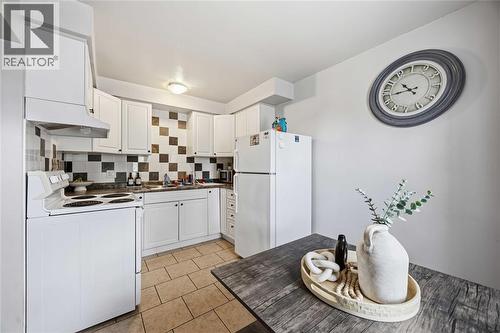 205 FANE STREET Unit# 7A , St Clair, Ontario N0N 1H0 4