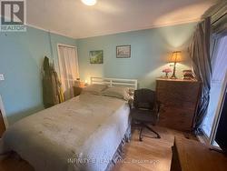 Main Floor Bedroom - 