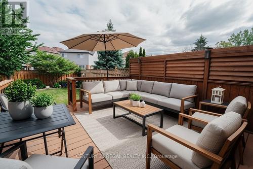 46 BLACKSMITH LANE  Whitby, ON L1P 1N1