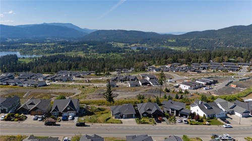 6292 Nevilane Dr, Duncan, BC 