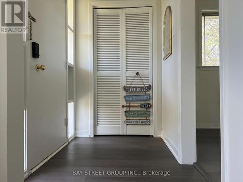 2 Slidell Crescent, Toronto, ON - Indoor Photo Showing Other Room