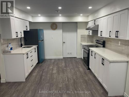 Bsmnt - 58 Hewlett Crescent, Markham, ON - Indoor Photo Showing Kitchen
