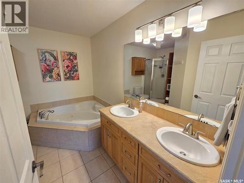 12 Arcola Place, Carlyle, SK - Indoor Photo Showing Bathroom