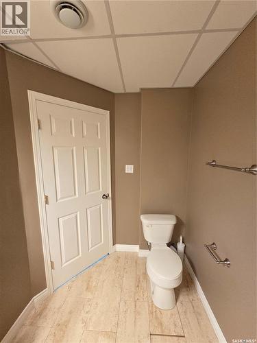 12 Arcola Place, Carlyle, SK - Indoor Photo Showing Bathroom