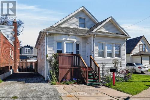 3 DELAWARE AVENUE  St. Catharines (Facer), ON L2M 5L7