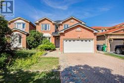 257 HUNTINGTON RIDGE DRIVE  Mississauga, ON L5R 1S3