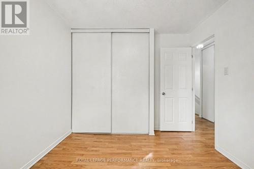 1641 Meadowbrook Road, Ottawa, ON - Indoor Photo Showing Other Room