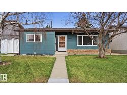 9834 167A AV NW  Edmonton, AB T5X 2Z2