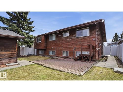 9834 167A Av Nw, Edmonton, AB 