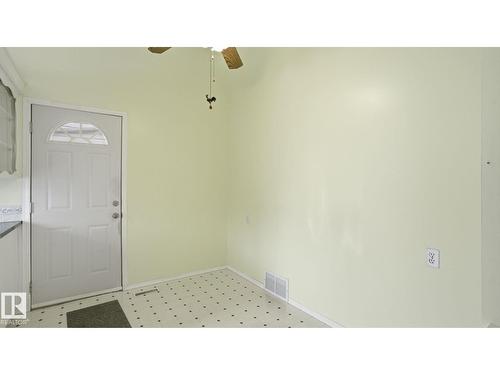 9834 167A Av Nw, Edmonton, AB 