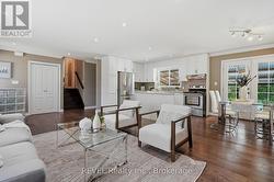 Open Concept Main - 