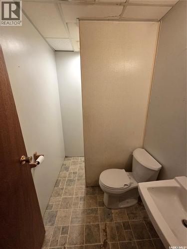 12 Mountain Drive, Carlyle, SK - Indoor Photo Showing Bathroom