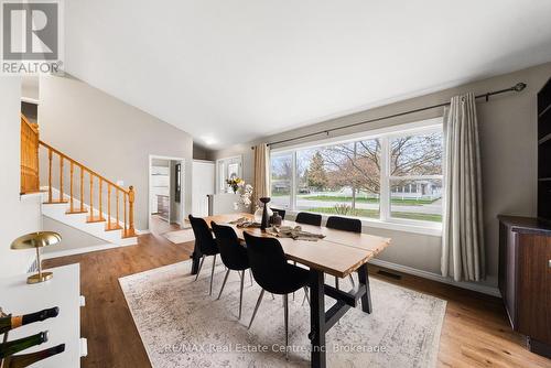 54 Highman Avenue, Cambridge, ON - Indoor Photo Showing Dining Room