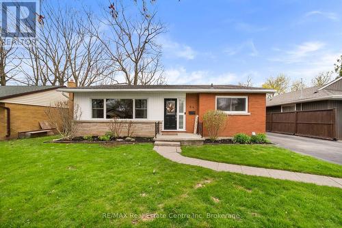 54 Highman Avenue, Cambridge, ON - Outdoor