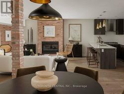 2 - 175 JONES AVENUE Toronto, ON M4M 3A2