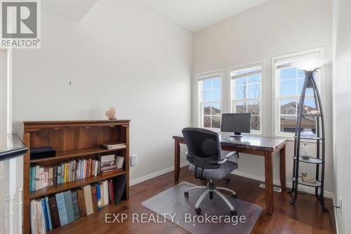 195 Green Vista Drive, Cambridge, ON - Indoor Photo Showing Office