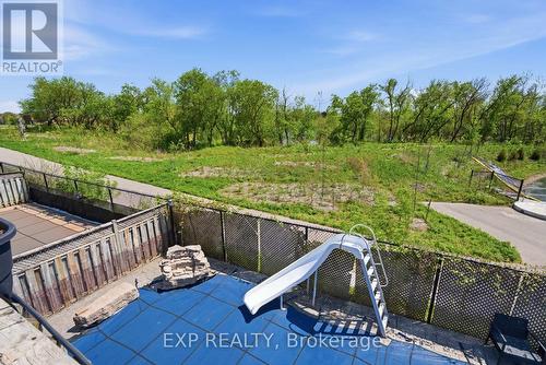 195 Green Vista Drive, Cambridge, ON - Outdoor