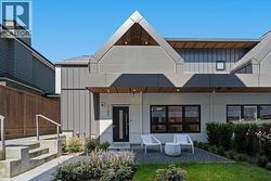 1145 W 33RD AVENUE  Vancouver, BC V6M 1A3
