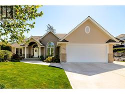 4837 CANYON RIDGE Crescent Kelowna, BC V1W 4A1