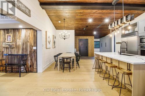 1069 White Eagle Road, Gravenhurst (Morrison), ON - Indoor