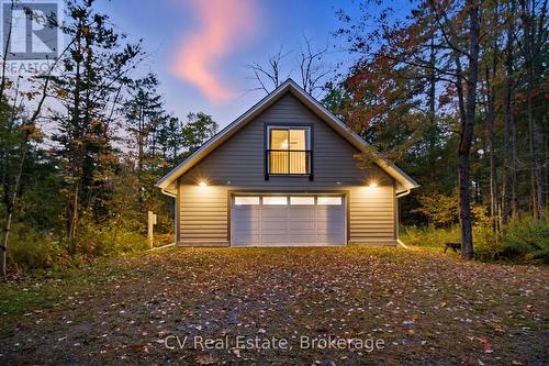 1069 White Eagle Road, Gravenhurst (Morrison), ON - Outdoor
