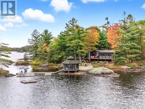 1069 White Eagle Road, Gravenhurst (Morrison), ON - Outdoor With Body Of Water