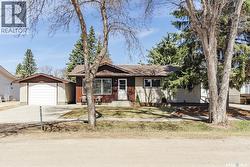 211 2nd STREET E Langham, SK S0K 2L0