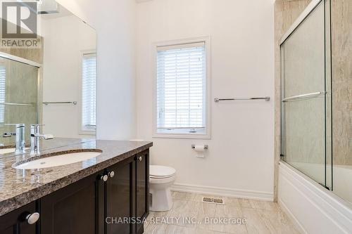 2 Hawstone Road, Vaughan, ON - Indoor Photo Showing Bathroom