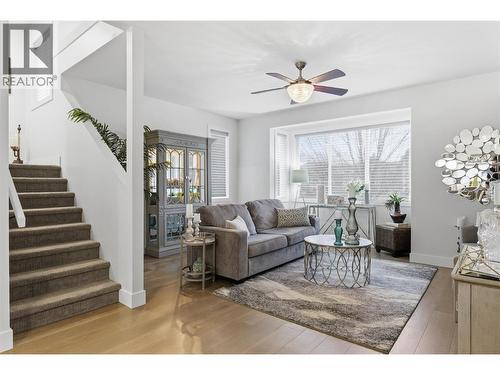 wide-plank engineered hardwood floors - 300 Drysdale Boulevard Unit# 10, Kelowna, BC - Indoor Photo Showing Living Room