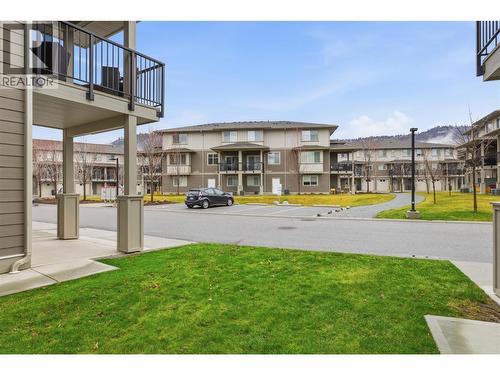 Plenty of complex/ street parking - 300 Drysdale Boulevard Unit# 10, Kelowna, BC - Outdoor