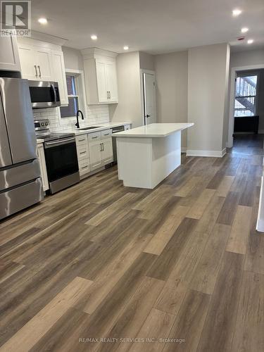 Unit 1 - 748 Barton Street E, Hamilton, ON - Indoor Photo Showing Kitchen
