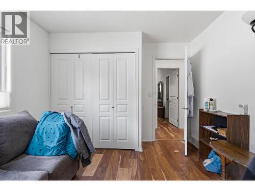 550 Yates Road Unit# 235 Lot# 30, Kelowna, BC - Indoor Photo Showing Bedroom
